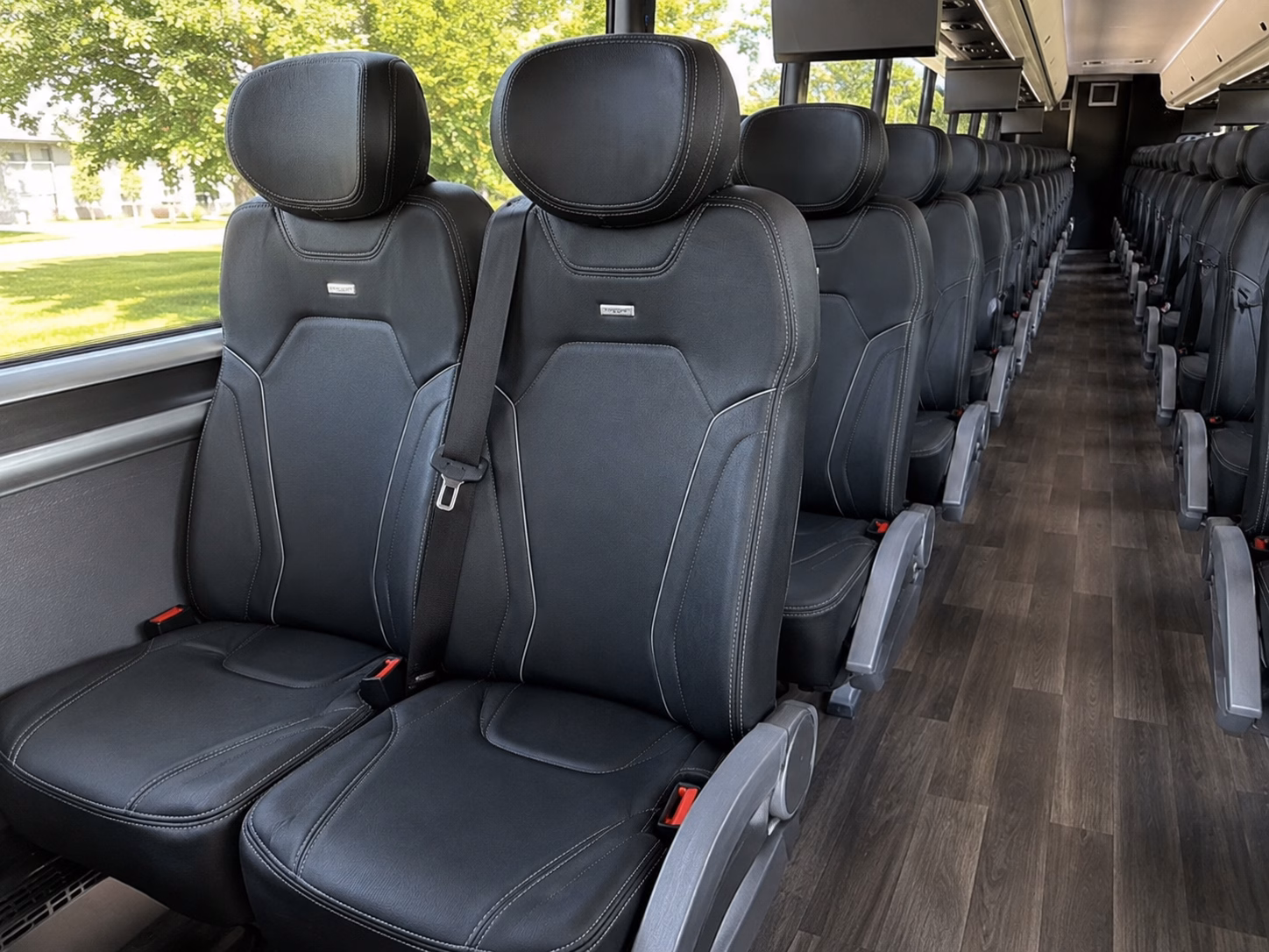charter bus rentals to arbor crest wine cellars and the spokane valley tasting rooms