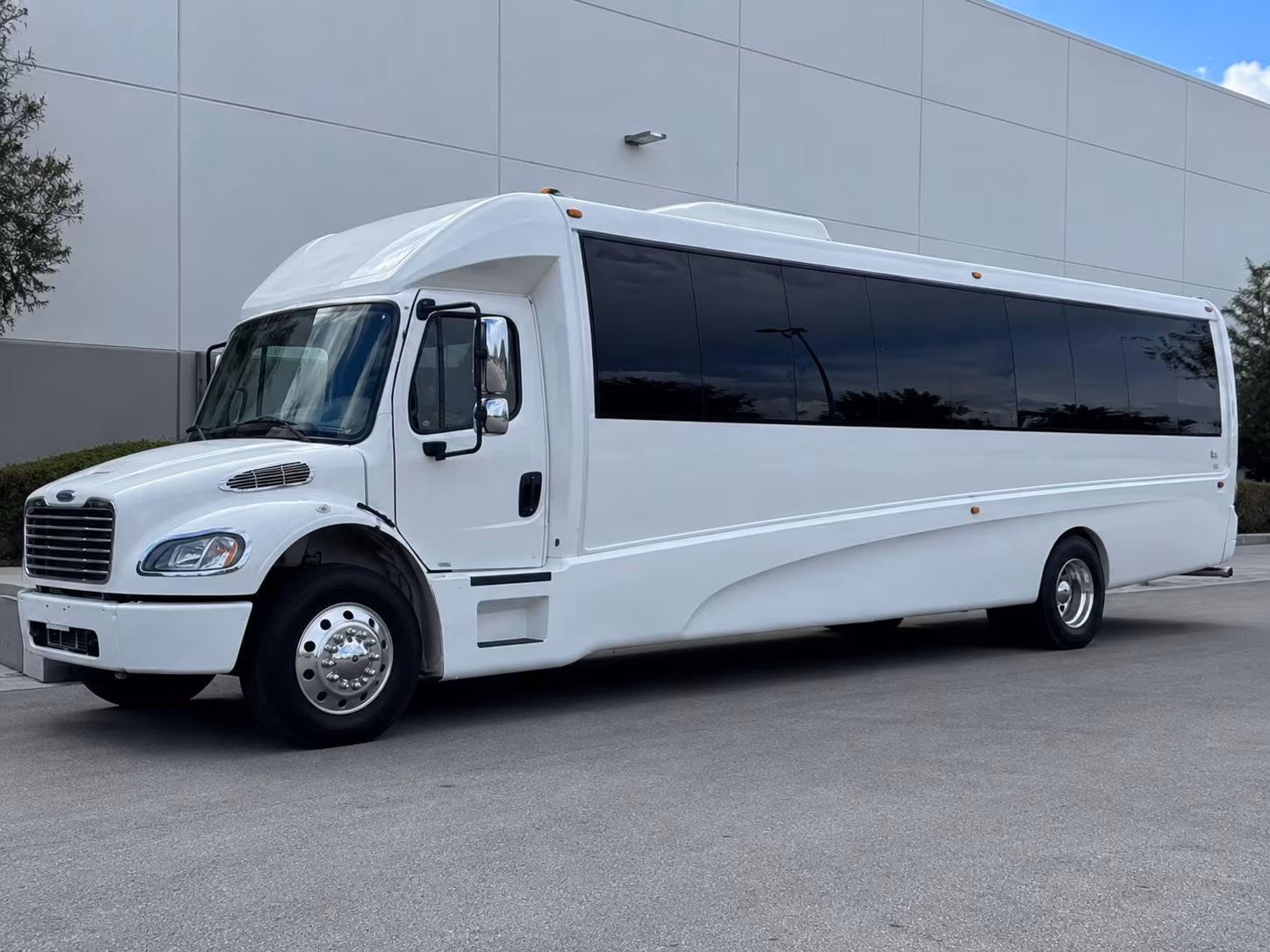 spokane party bus