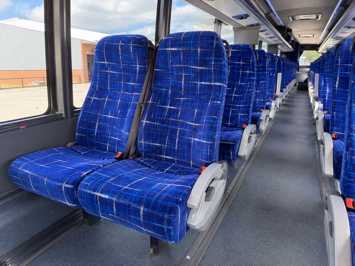 wedding weekend bus rentals for northern quest and airway heights venues